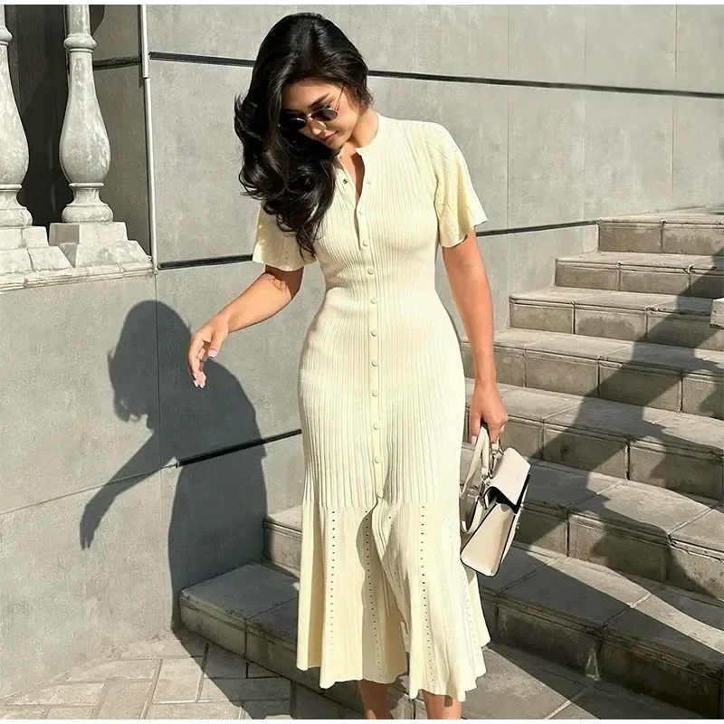 Knitted European style split short sleeve slim dress