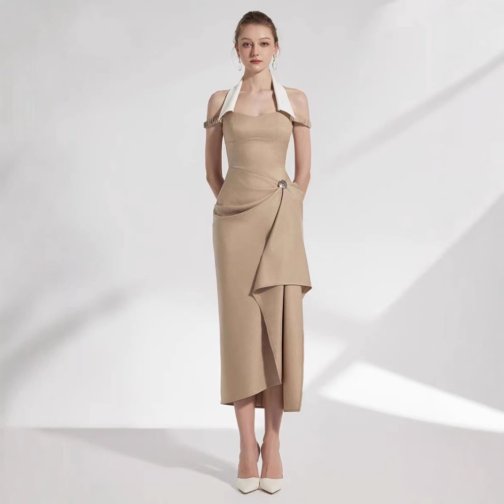 Pinched waist temperament dress halter formal dress