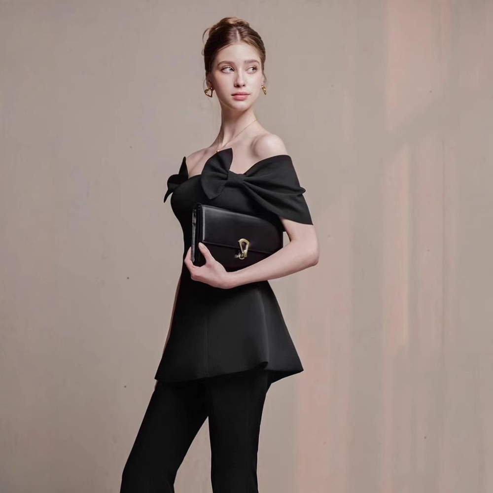 Slim commuting tops black temperament long pants a set