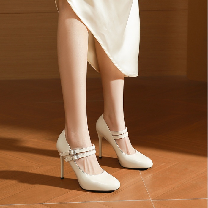 Patent leather sheepskin shoes invisible high-heeled shoes