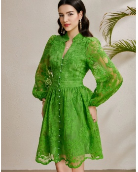 Embroidery V-neck autumn vacation lantern sleeve dress