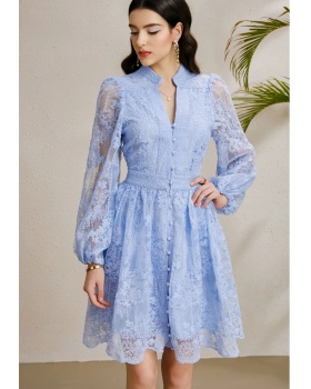 Vacation embroidery lantern sleeve V-neck autumn dress