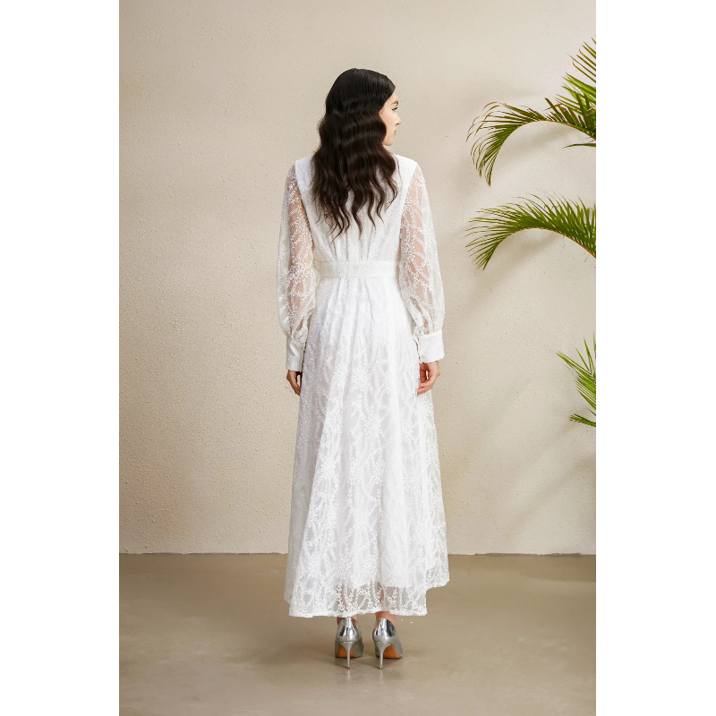 V-neck autumn lantern sleeve court style embroidery dress