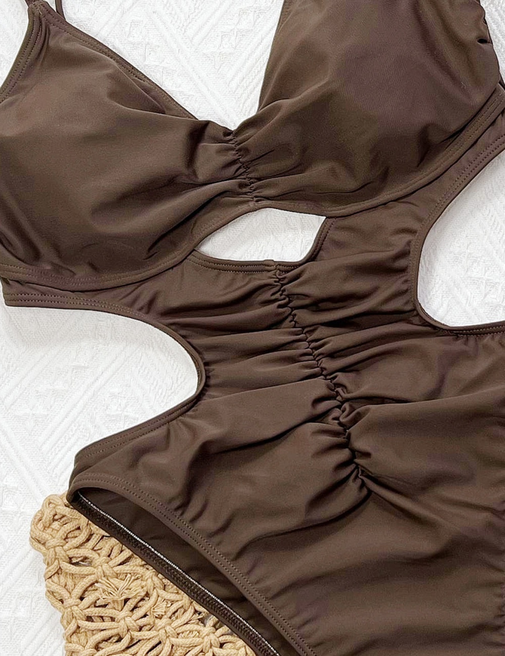 Conjoined pure bikini swimwear