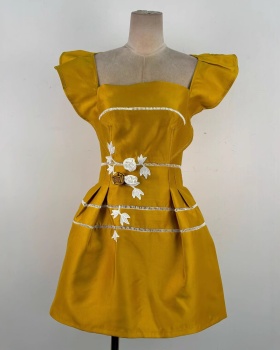 Pinched waist niche ladies dress flowers temperament T-back