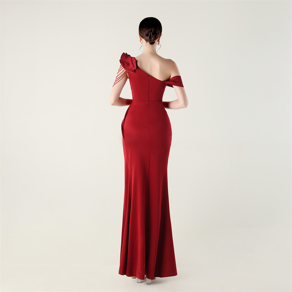 Mermaid dress shoulder evening dress