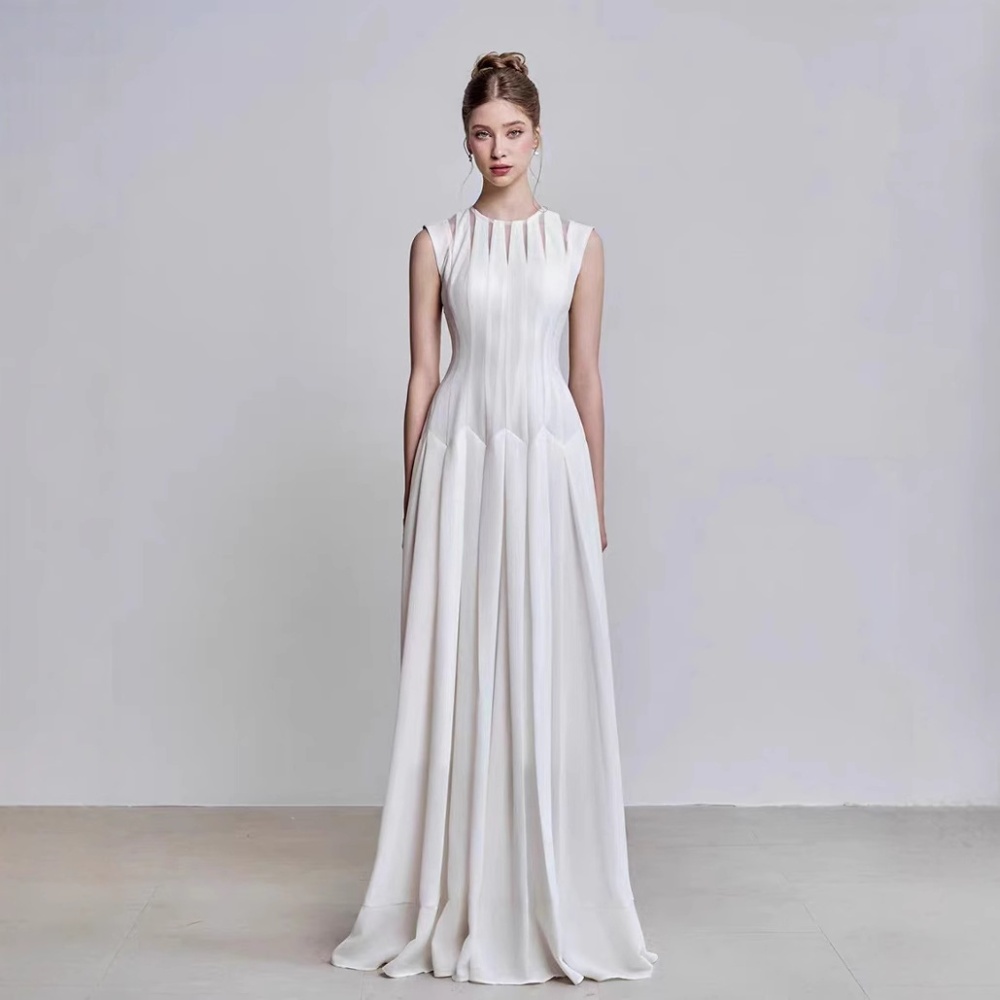 Crimp drape sleeveless dress temperament niche long dress