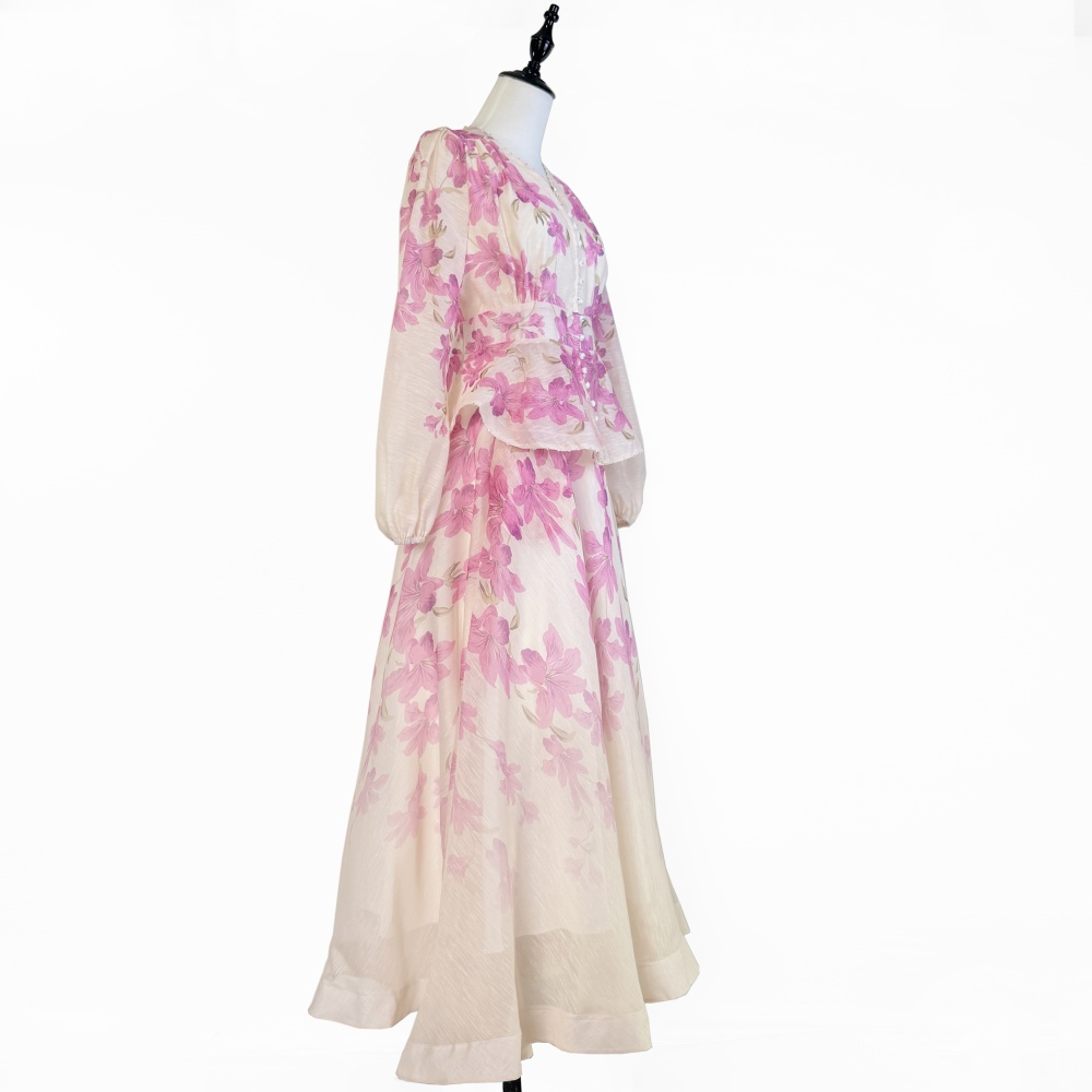 Beading catwalk tops lotus leaf edges skirt a set