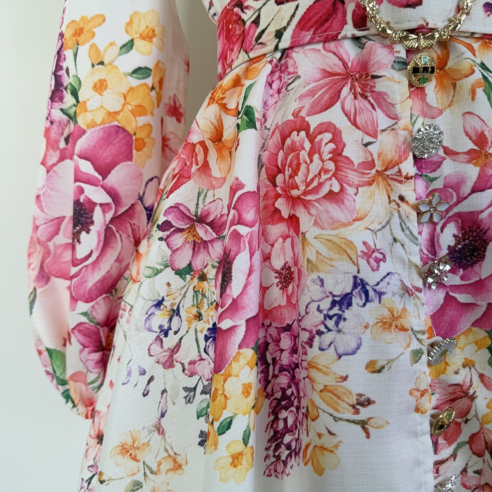 Printing retro autumn colors buckle long stand collar dress