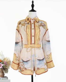 Yellow niche shorts long sleeve shirt a set for women