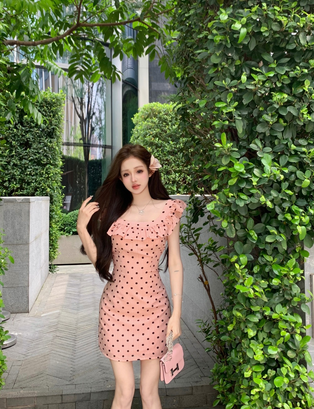 Slim polka dot T-back pinched waist package hip dress