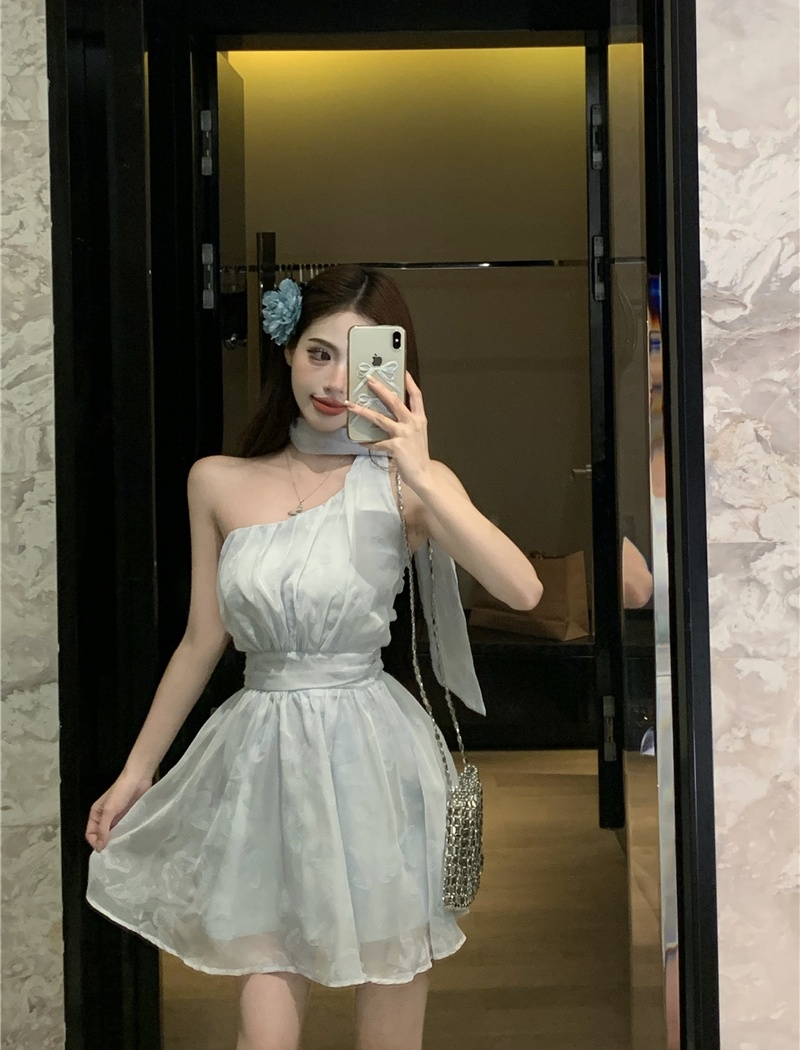 Streamer lady flocking short summer dress for women