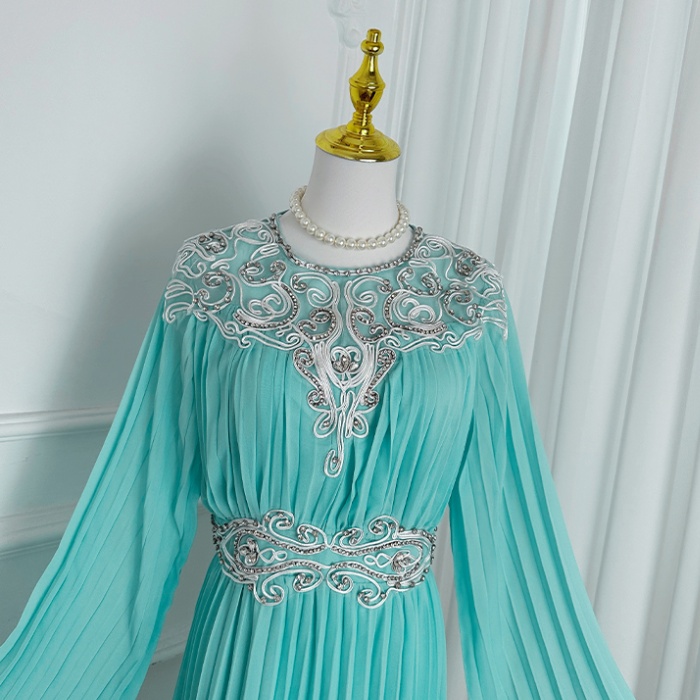 Crimp rhinestone retro temperament dress