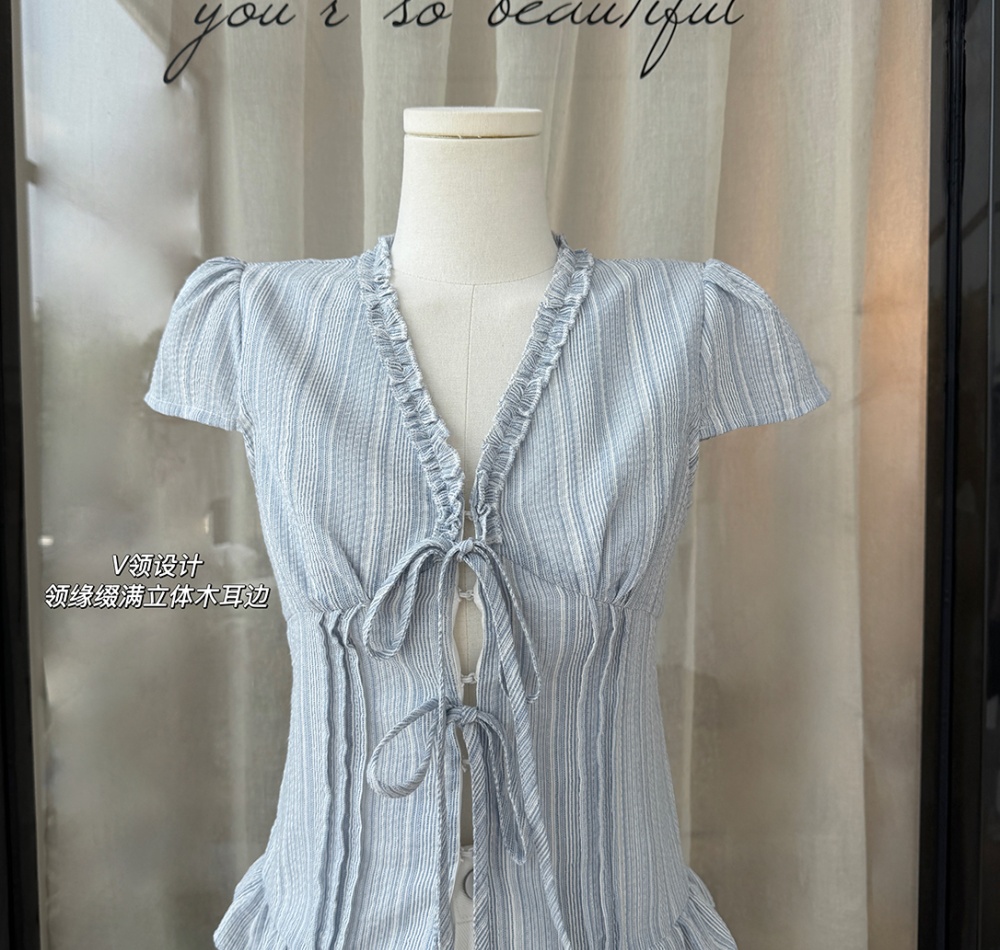 Short sleeve frenum shirt blue summer small shirt for women
