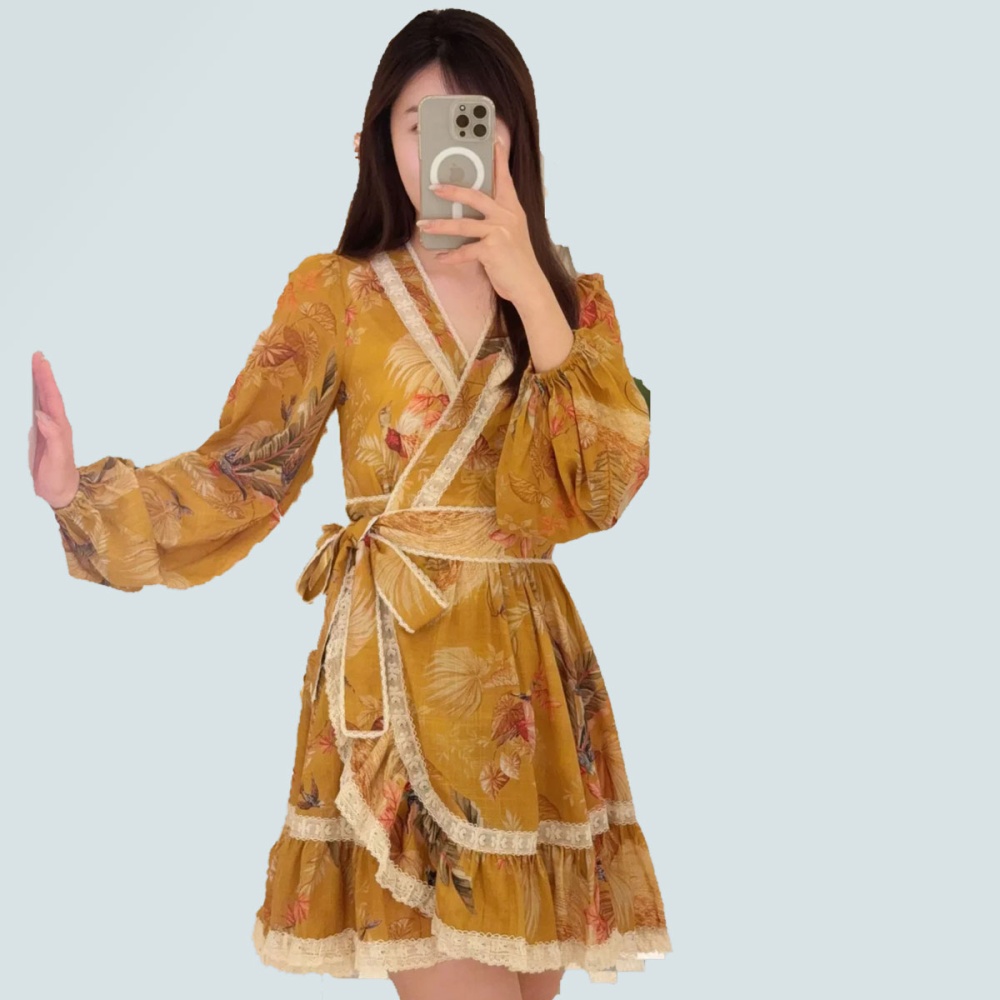 Whole body cross large hem lace pinched waist dress