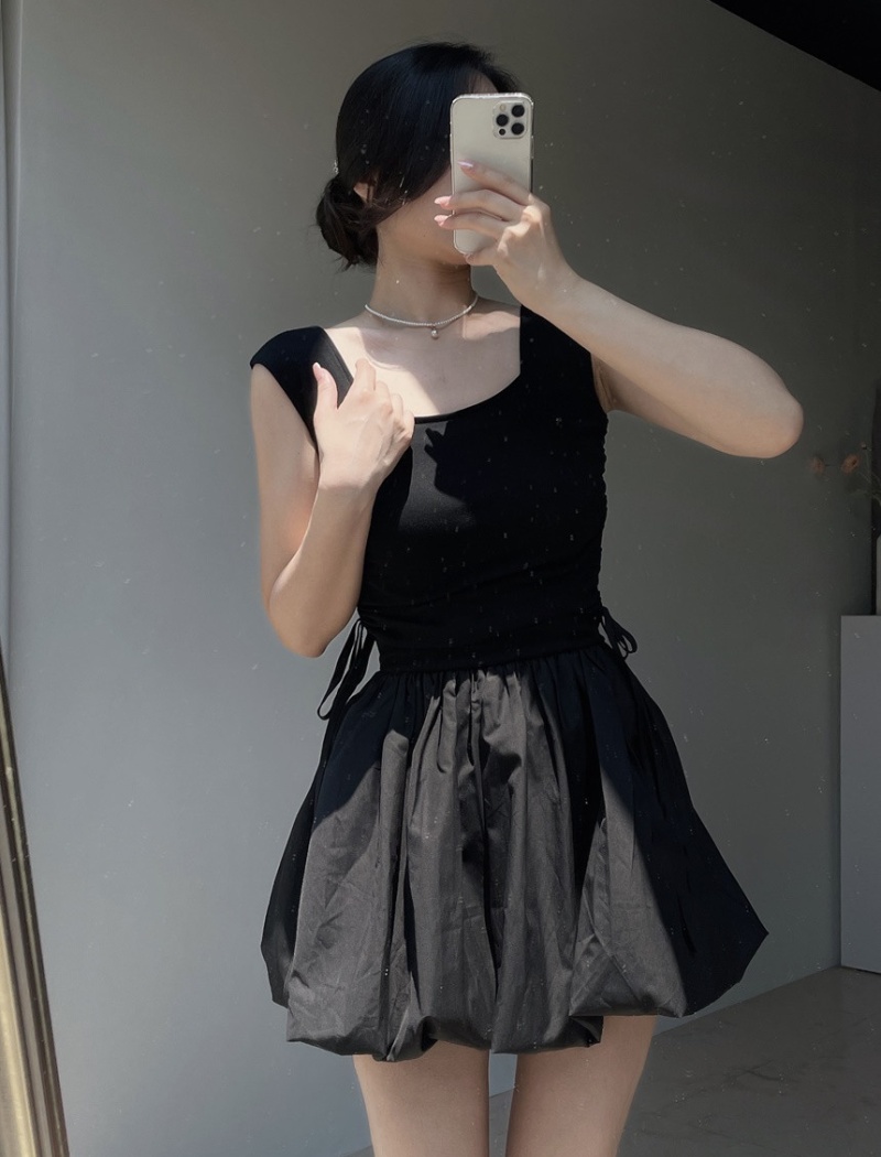 Pinched waist Korean style vest square collar T-back