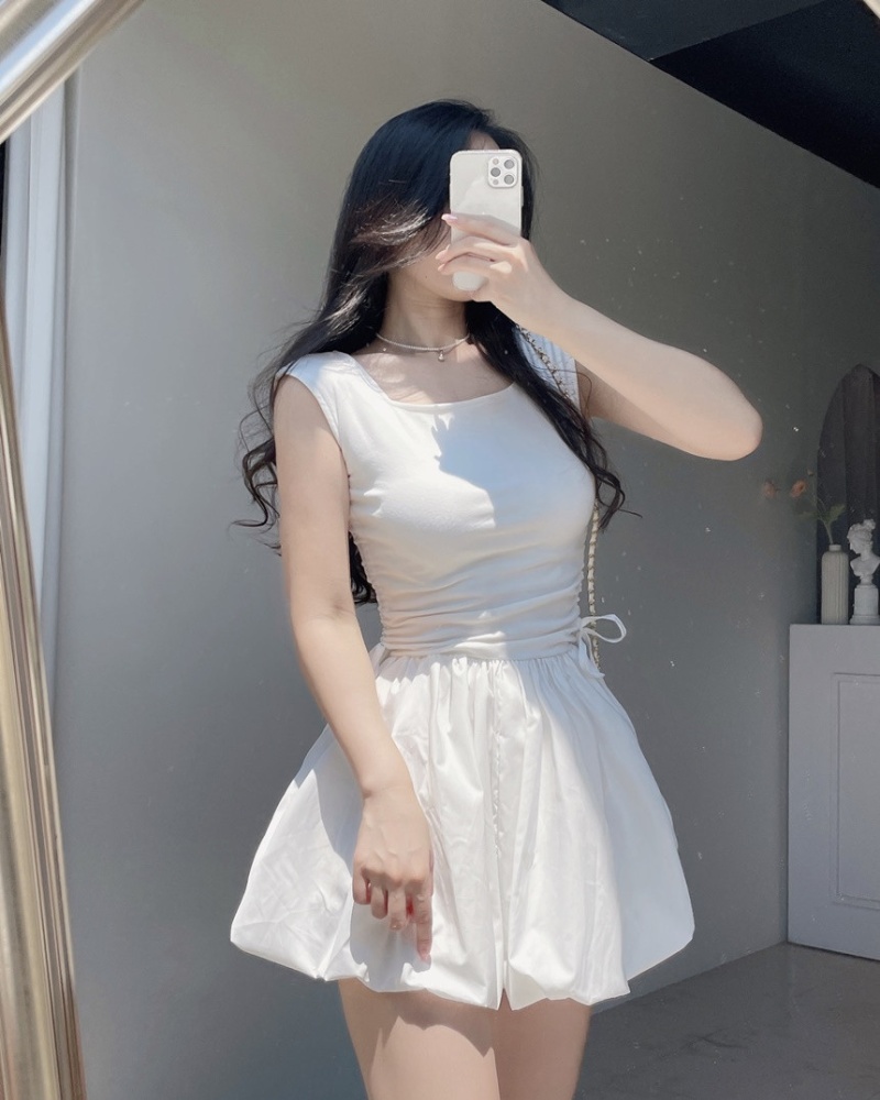 Pinched waist Korean style vest square collar T-back