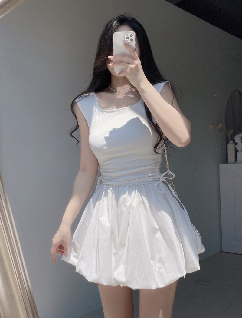 Pinched waist Korean style vest square collar T-back