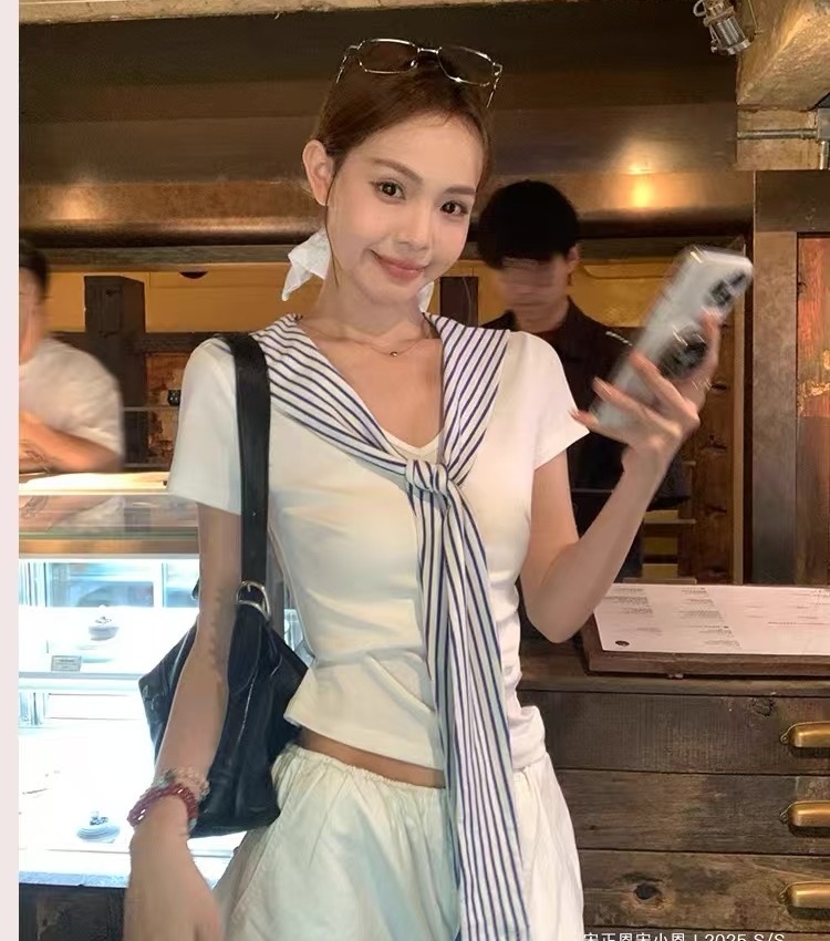 White stripe tops Pseudo-two navy collar T-shirt for women