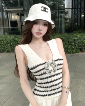 Sling V-neck vest wide shoulder strap crochet tops