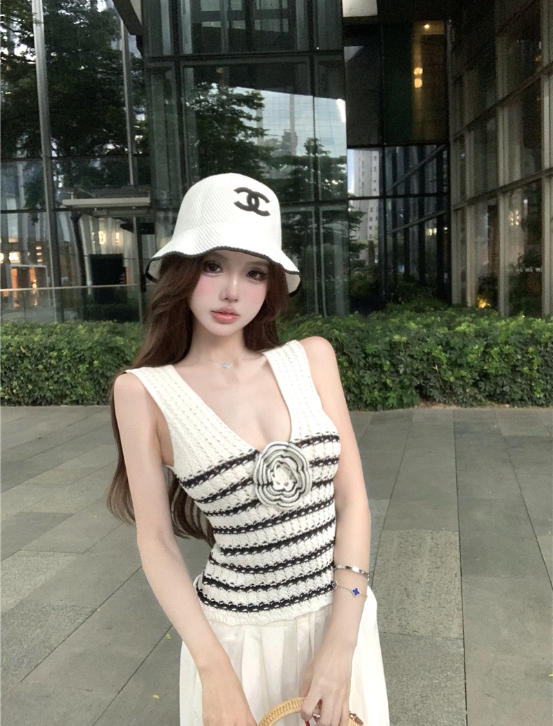 Sling V-neck vest wide shoulder strap crochet tops