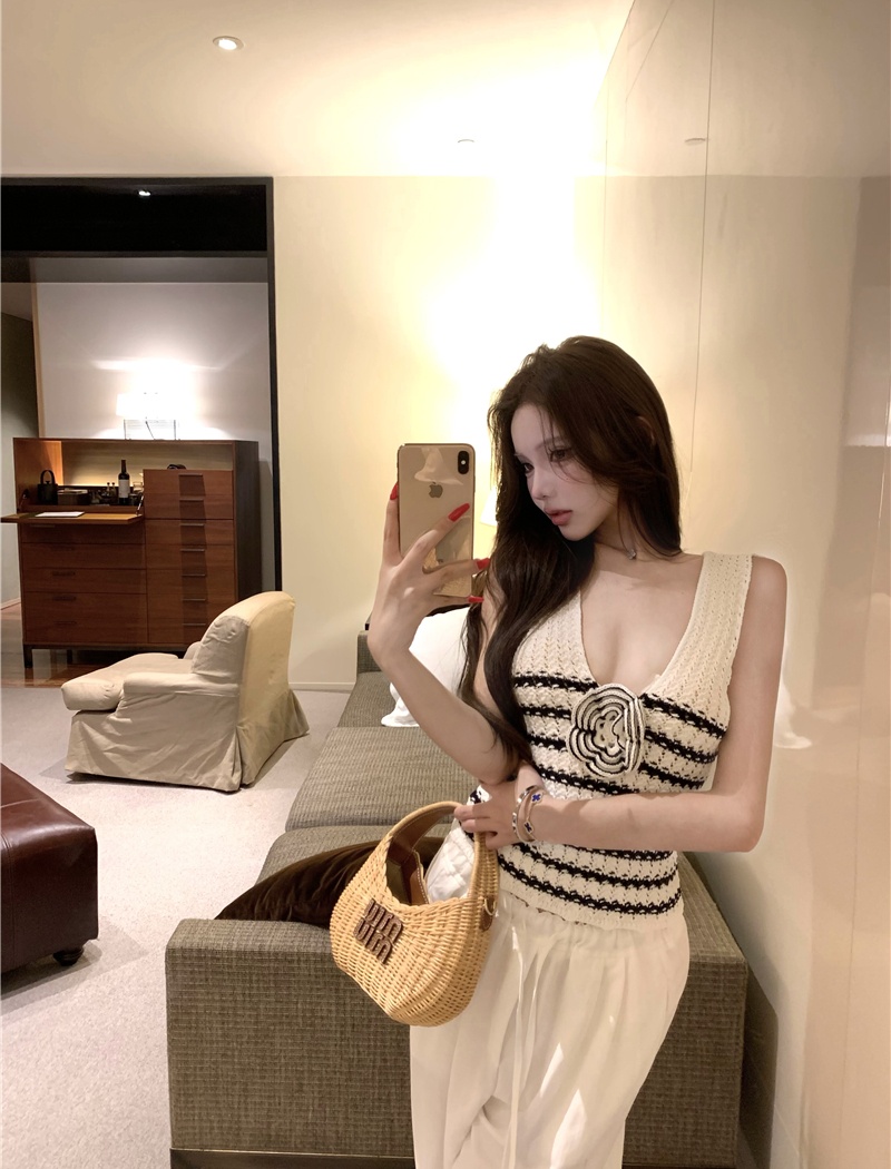 Sling V-neck vest wide shoulder strap crochet tops