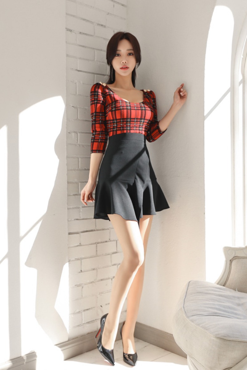 Plaid slim high elastic Korean style U-neck dress for women