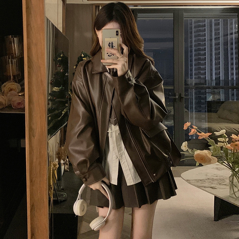 Fashionable autumn student leather coat brown couples jacket