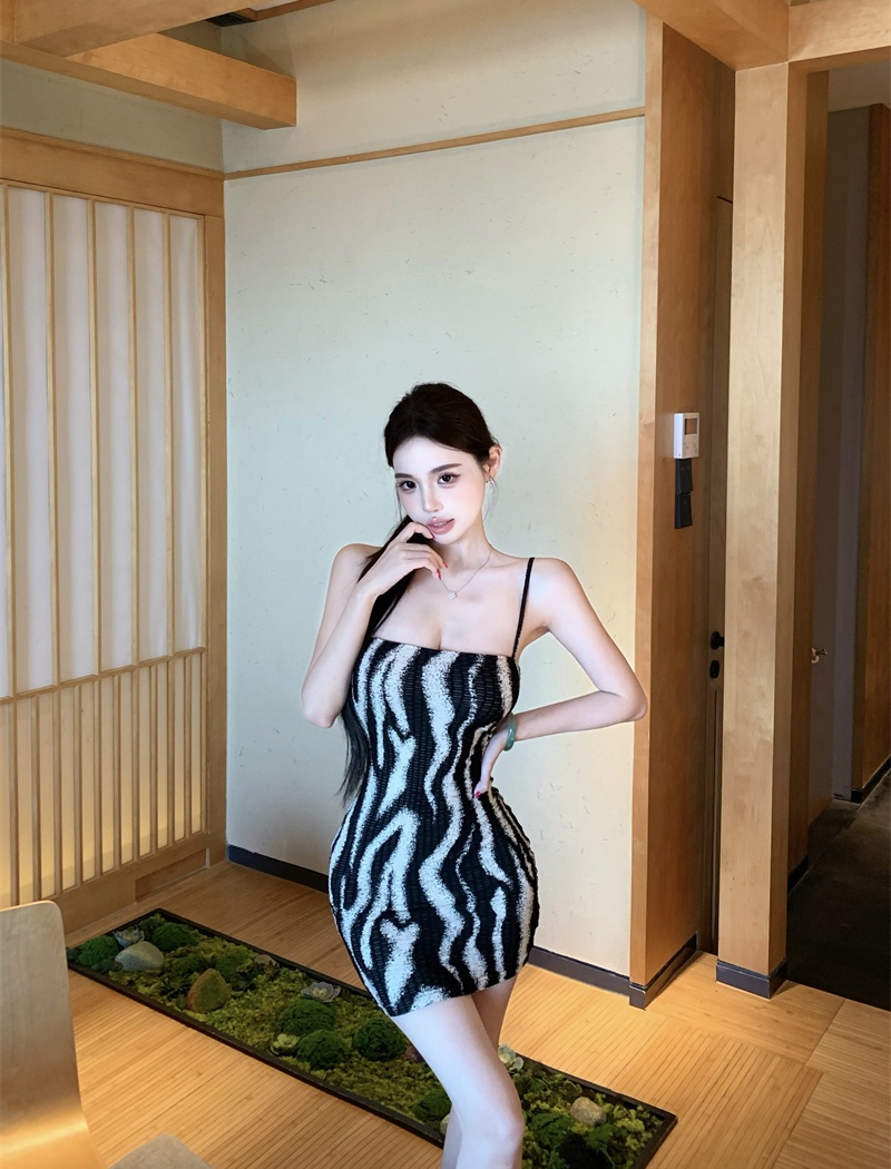 Sling with chest pad package hip wrapped chest sexy dress
