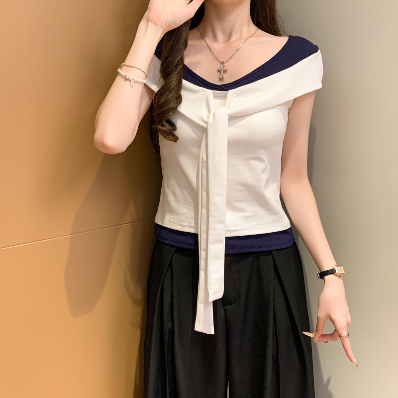 Wear slim flat shoulder short sleeve strapless T-shirt