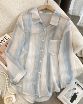 Long sleeve mixed colors thin aesthetic shirt for women