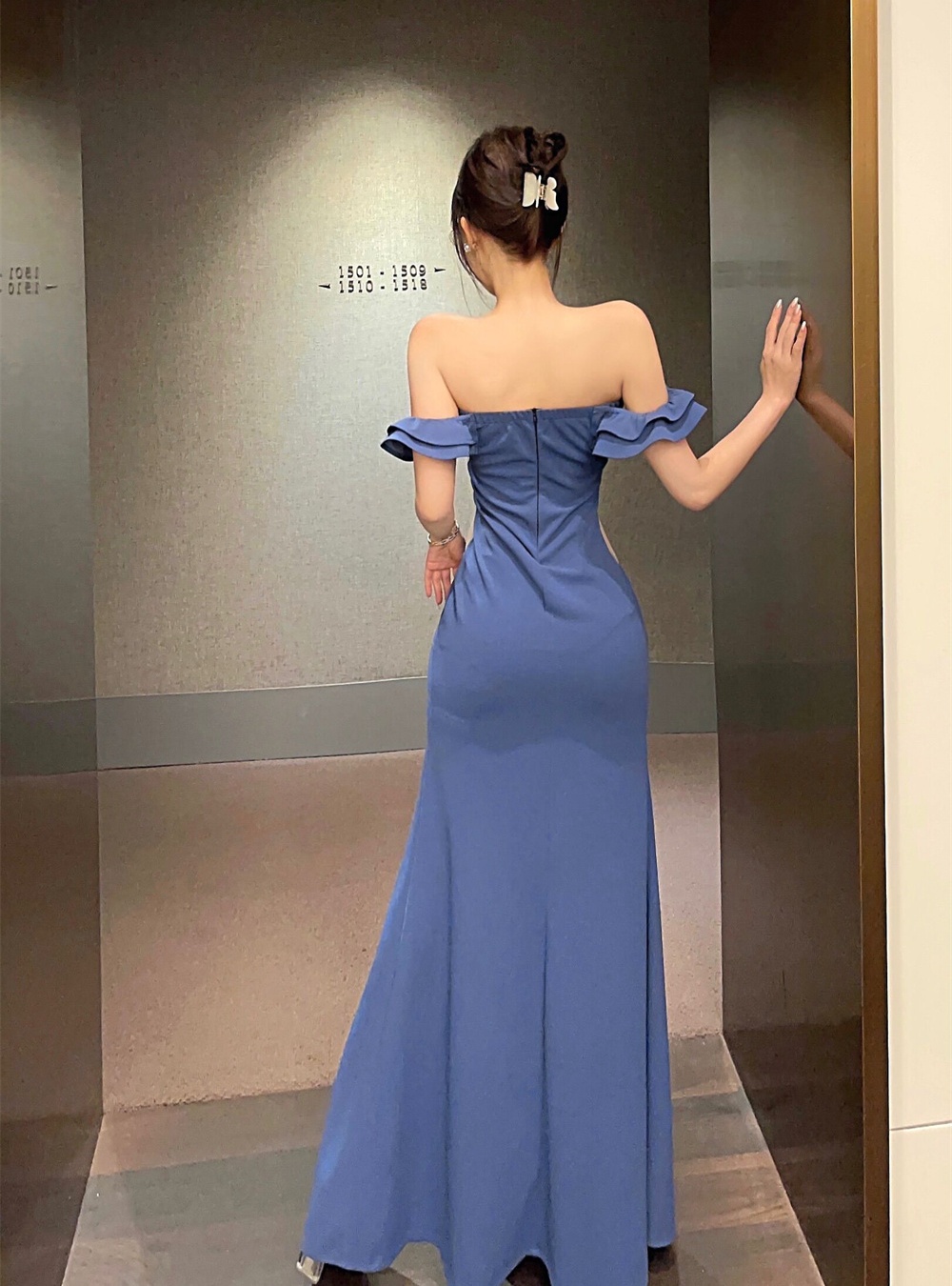 Sexy temperament split low-cut flat shoulder dress
