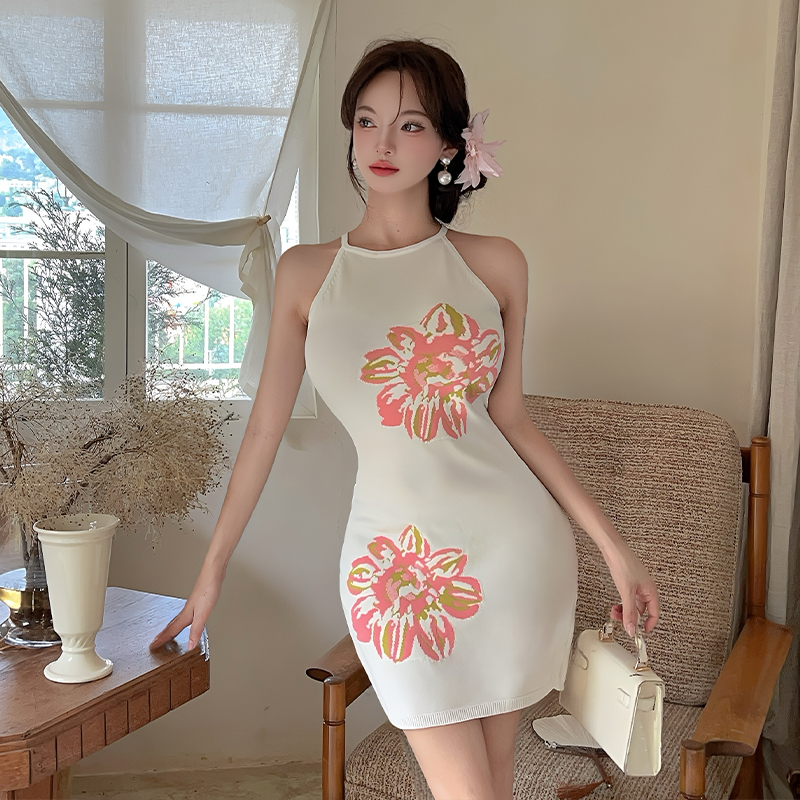 Package hip slim white dress stunning chanelstyle T-back