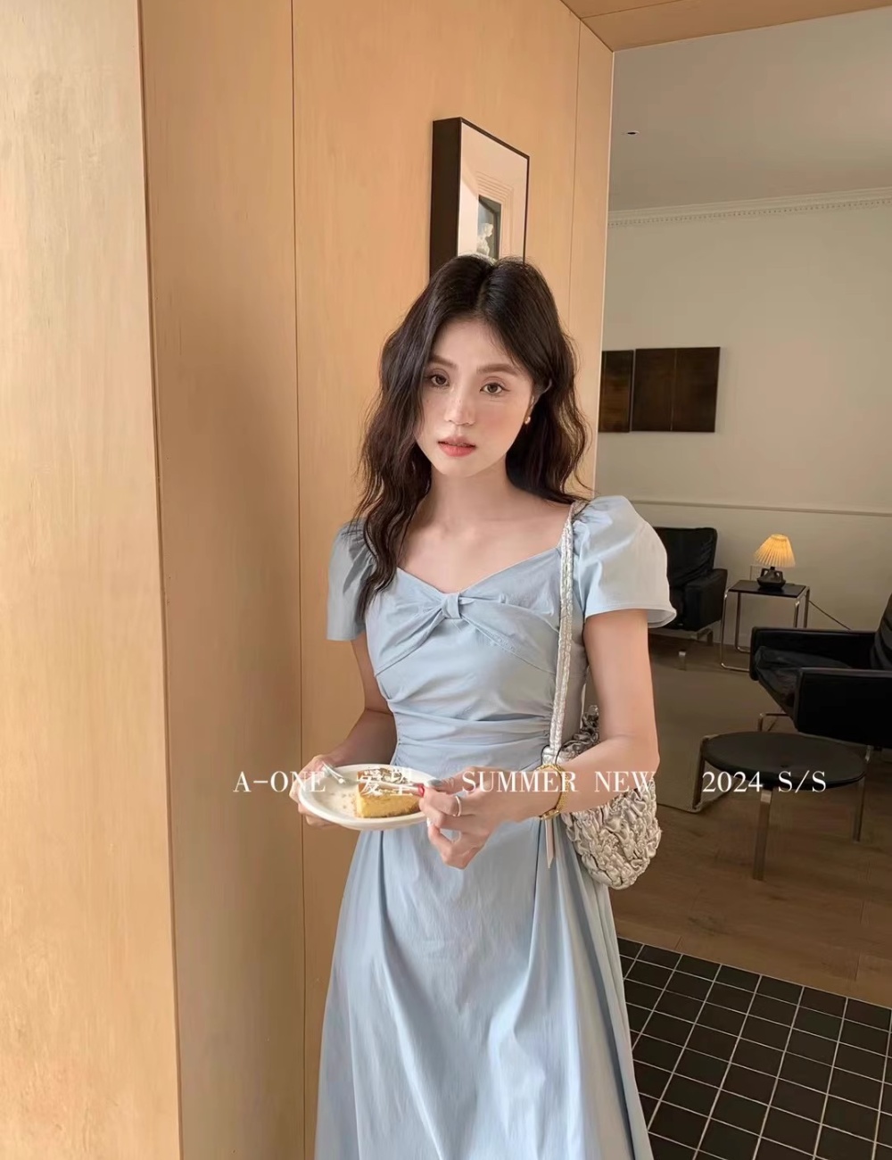 Short sleeve dress refinement long dress for women