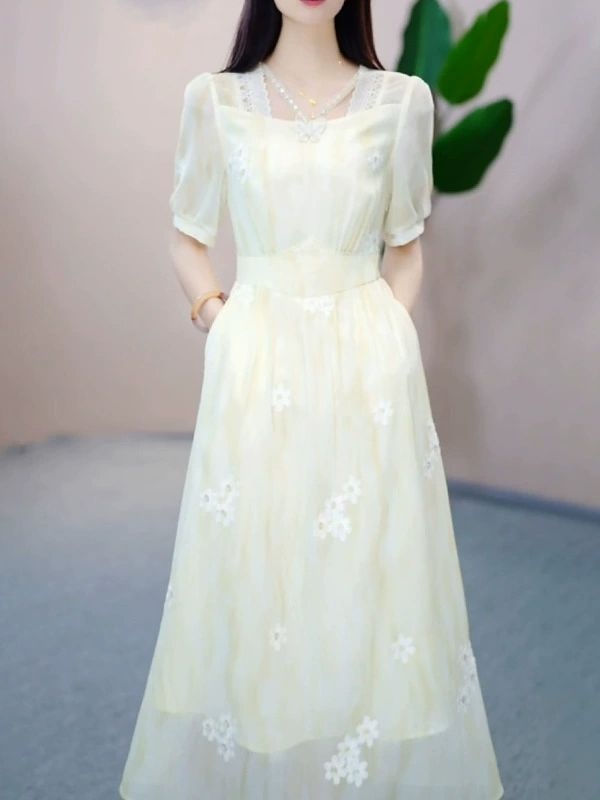 Summer floral light luxury chiffon dress for women