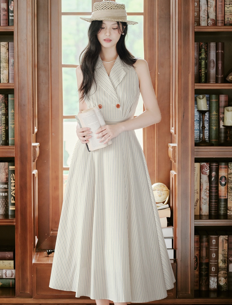 Sleeveless stripe lapel France style dress