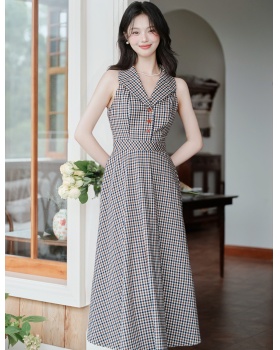 France style plaid sleeveless lapel dress