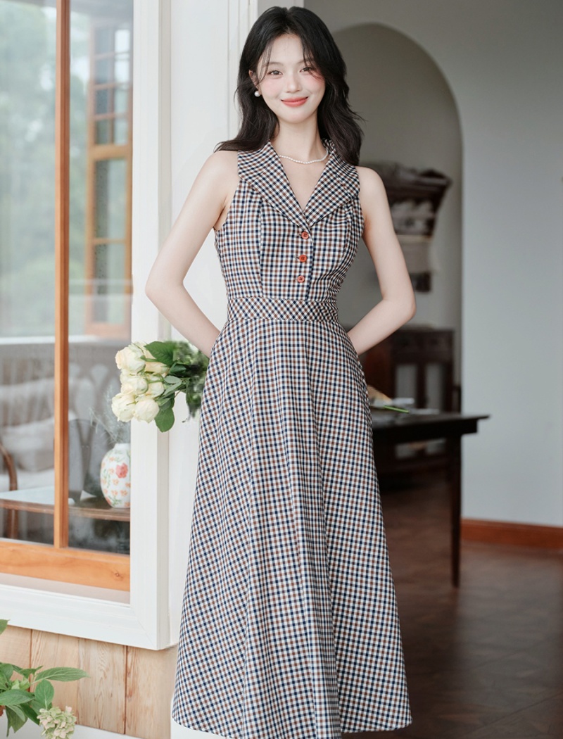 France style plaid sleeveless lapel dress