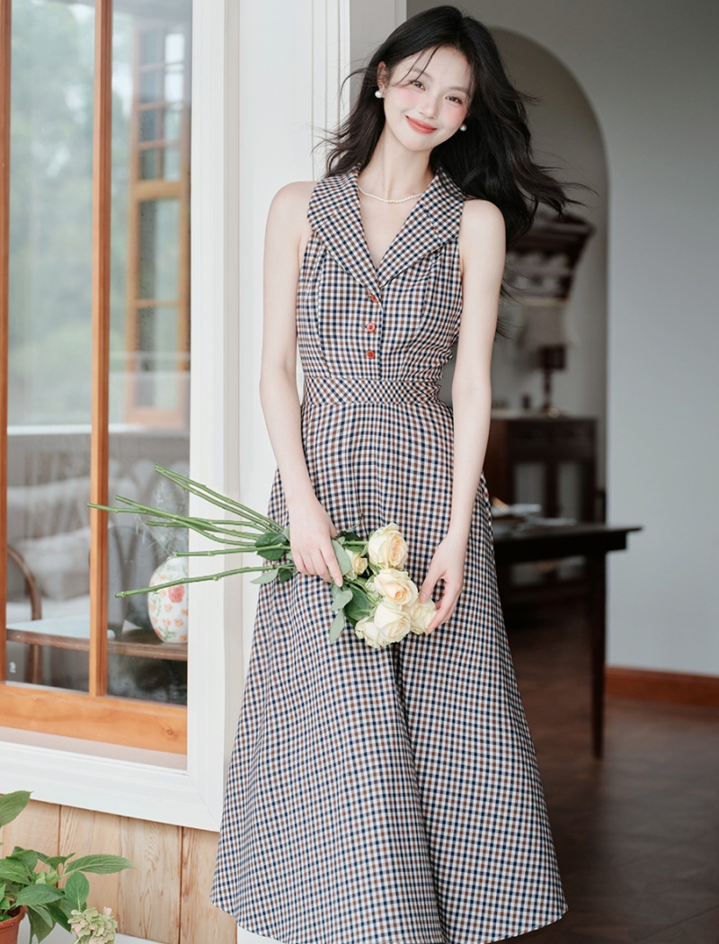 France style plaid sleeveless lapel dress