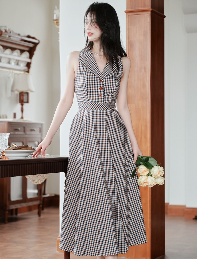 France style plaid sleeveless lapel dress