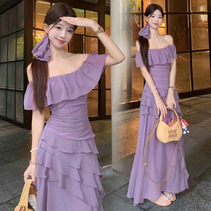 Slim lady large yard summer dress