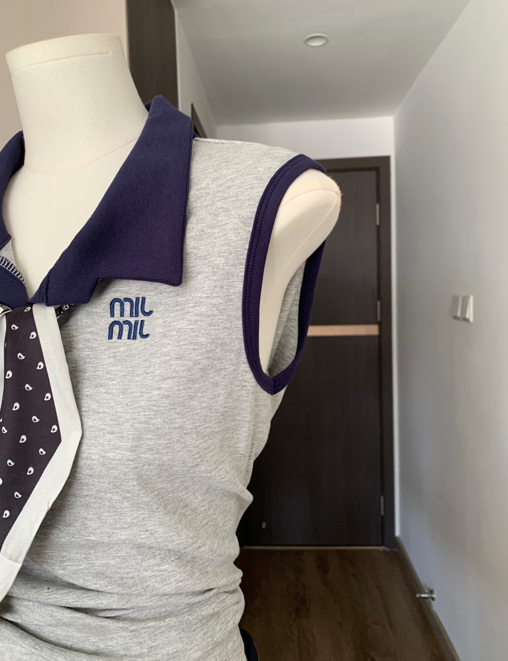 Knitted summer sleeveless show young vest a set for women