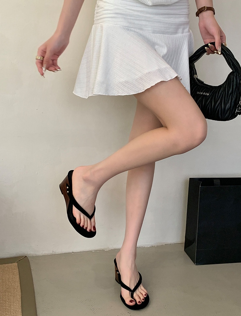 Slipsole retro  niche broadcloth flip-flops for women