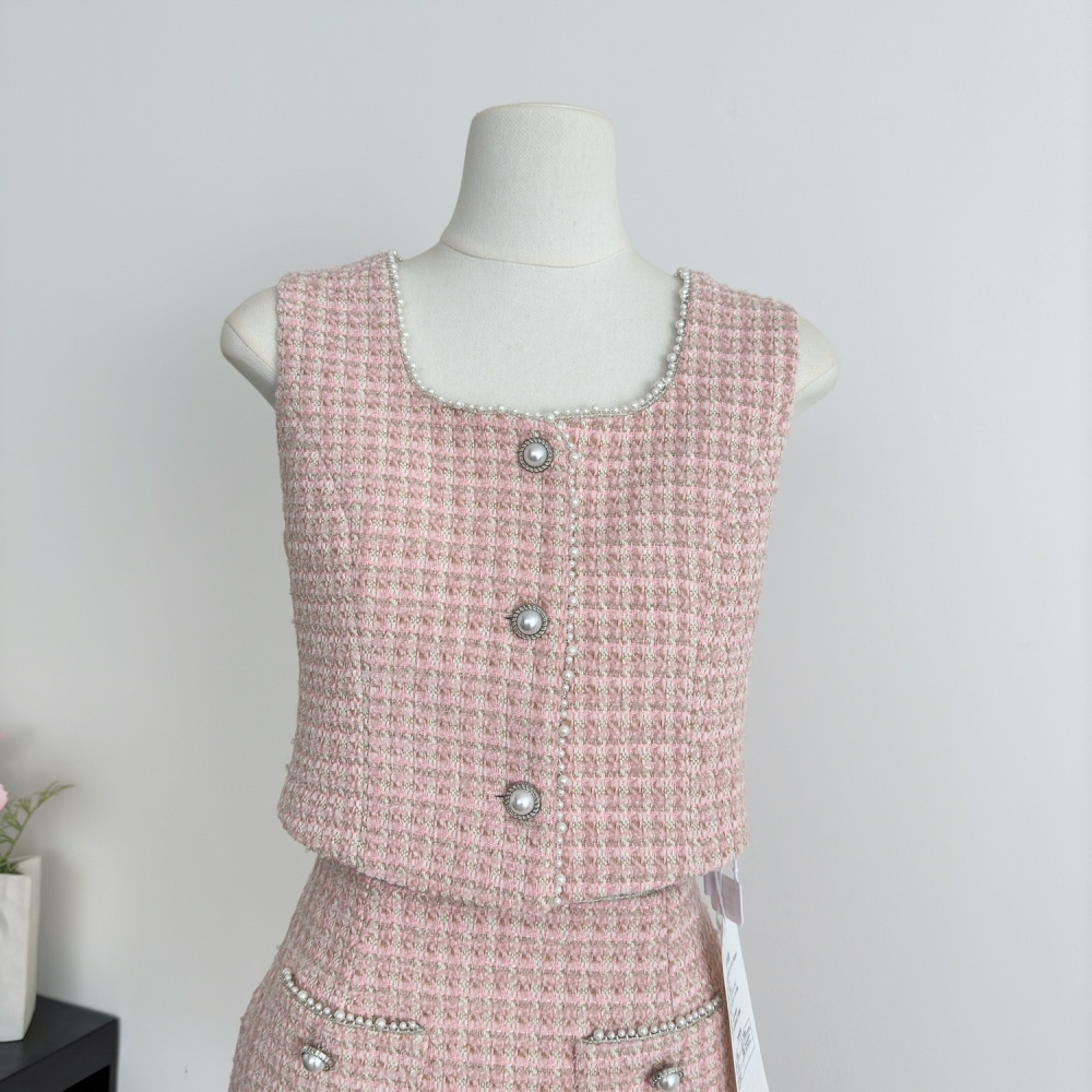 Pink short skirt chanelstyle vest 2pcs set