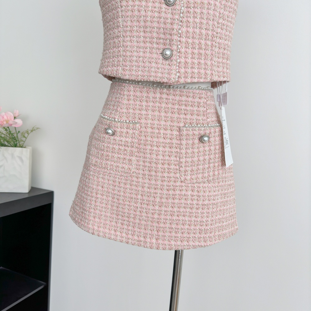 Pink short skirt chanelstyle vest 2pcs set