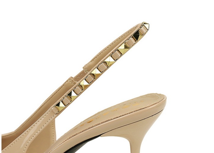 Pointed commuting European style temperament low shoes