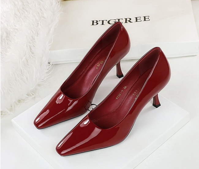 Simple fashion shoes glossy high-heeled shoes for women