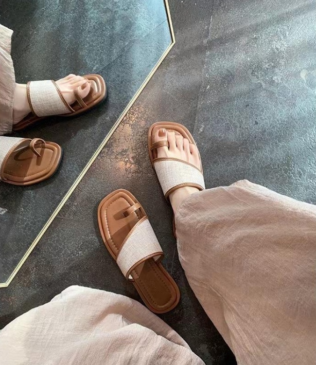 Splice summer Casual sandals weaving square head flat 