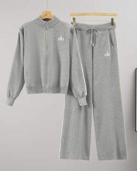 Letters run wide leg pants simple coat 2pcs set for women