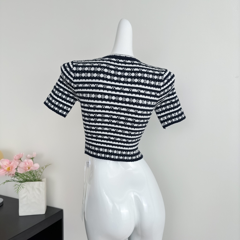 Knitted stripe tops short sleeve short skirt a set